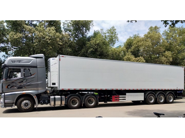 3 Axles 40 Tons Refrigerated Van Semi-trailer