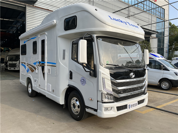 YUEJIN H500 4x2 RV Caravan Motorhome