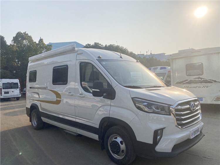 SAIC Maxus V90 High Roof RV Caravan Mobile Touring Car