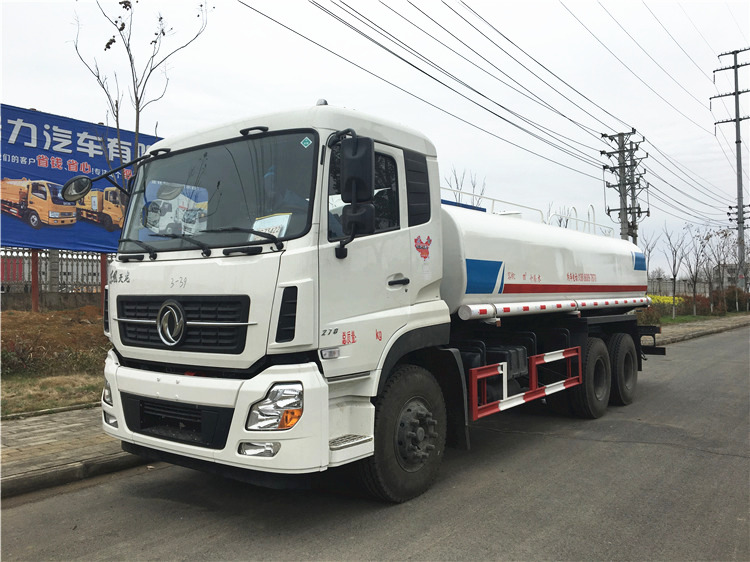 Dongfeng 6x4 20000L Water Tank Truck