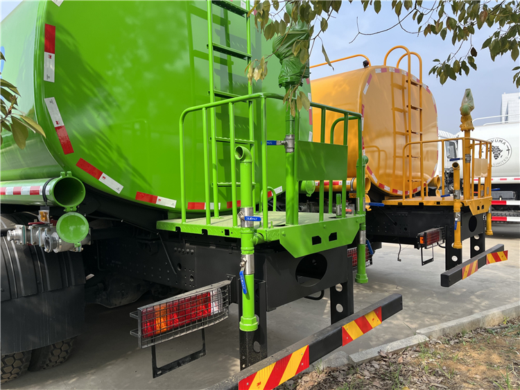 FAW 6x4 20000L Water Tanker Sprinkler Truck