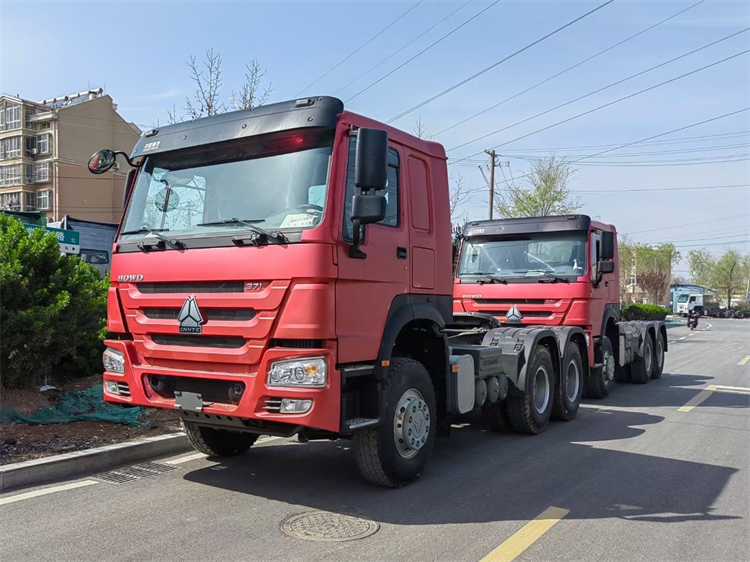 SINOTRUK HOWO 6x4 371HP Tractor Truck