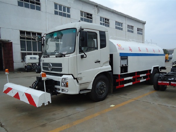 Dongfeng Tianjin 4x2 High-pressure Jetting Truck