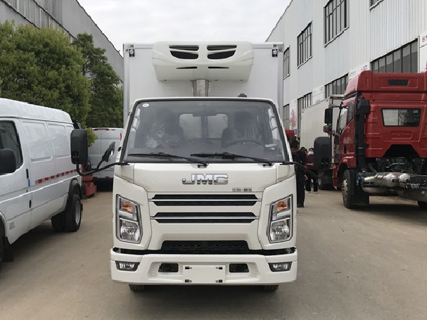 JMC 4x2 3-4T Small Refrigerated Truck