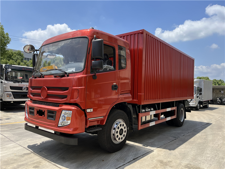 CLW 4x2 10-12T Van Cargo Truck