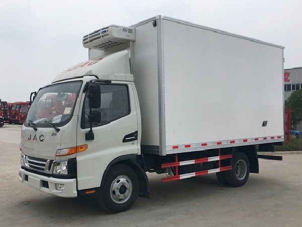 JAC V5 4x2 4-5T Refrigerated Van Truck