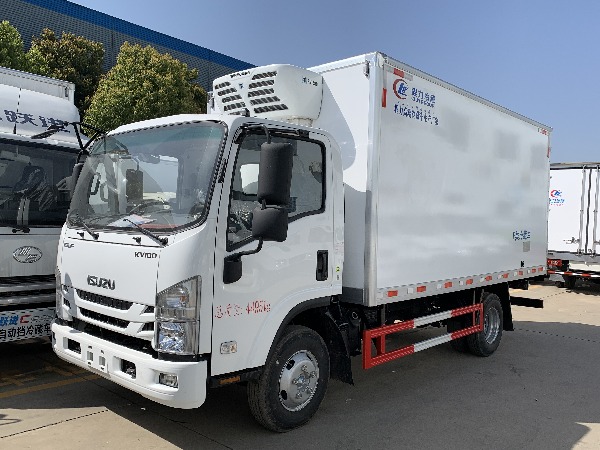 ISUZU KV100 4x2 4-5T Light Duty Refrigerated Truck