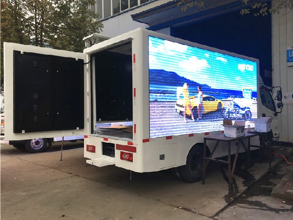 FOTON OLLIN 4x2 LED Advertising Truck