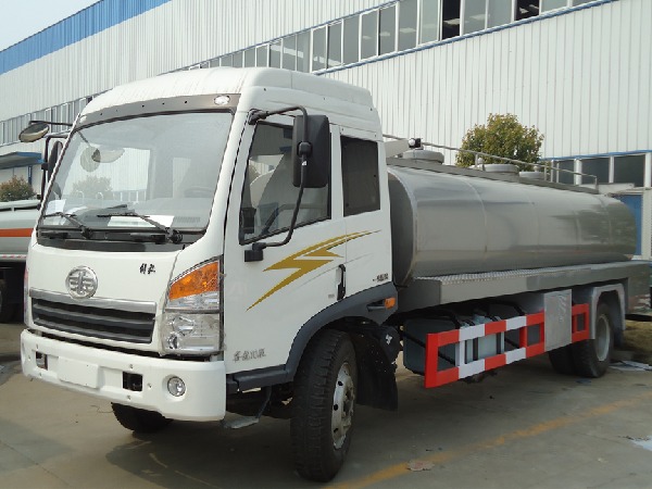FAW 4x2 12000L Milk Tanker Truck