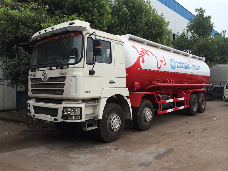 SHACMAN 8x4 40m3 Bulk Cement Truck