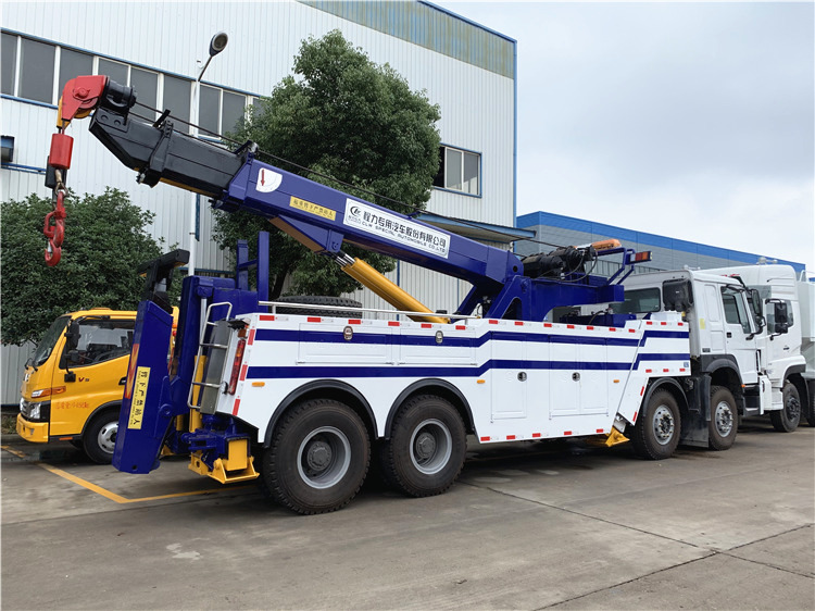 HOWO 8x4 Heavy Duty Rotary Wrecker Tow Truck