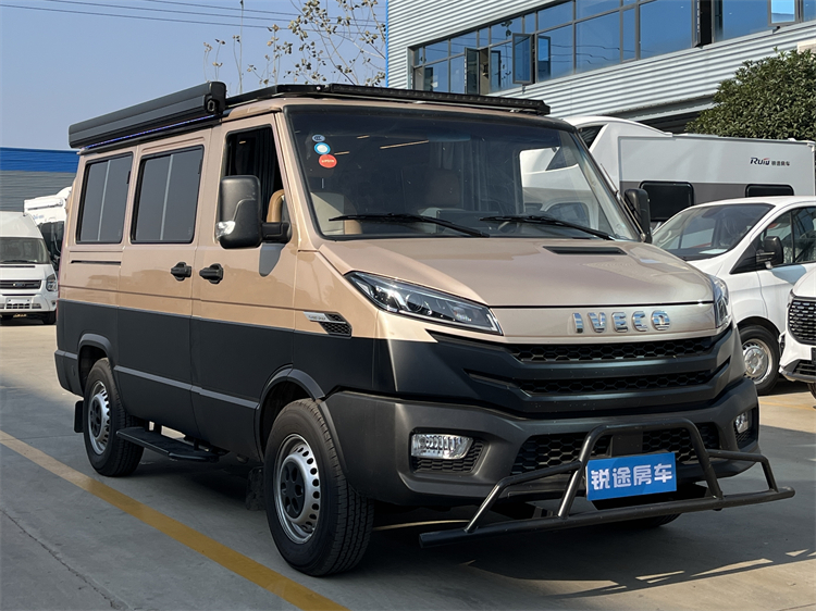 IVECO New Daily 4x2 Mini Caravan Camping Car