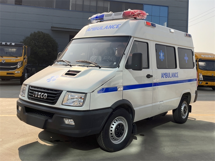 IVECO Daily 4x2 Monitoring Ambulance Car