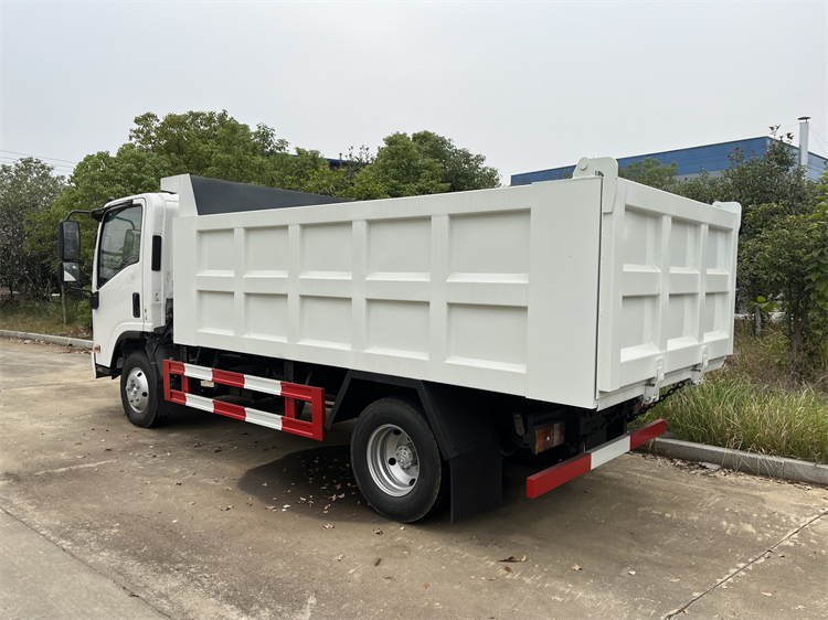 ISUZU KV100 4x2 5-6T Small Tipper Dump Truck